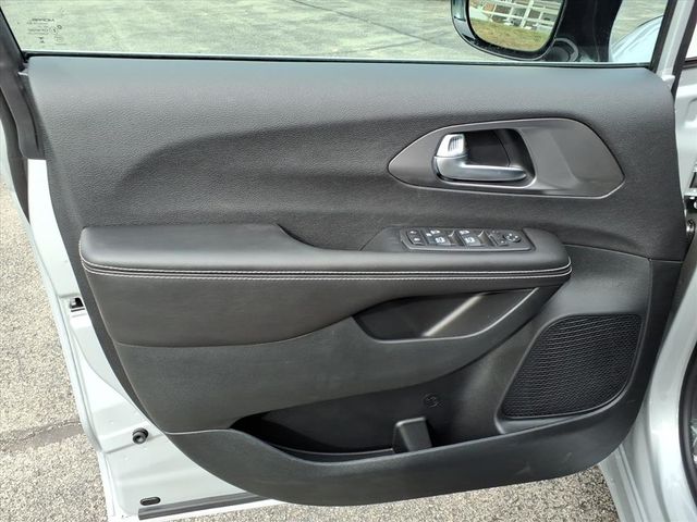 New 2026 Silver Chrysler LX image 14