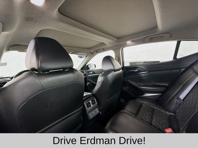 Used 2019 Nissan Maxima Sedan
