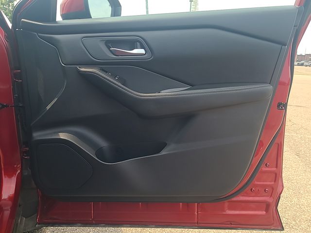 Used 2025 Nissan Rogue SUV