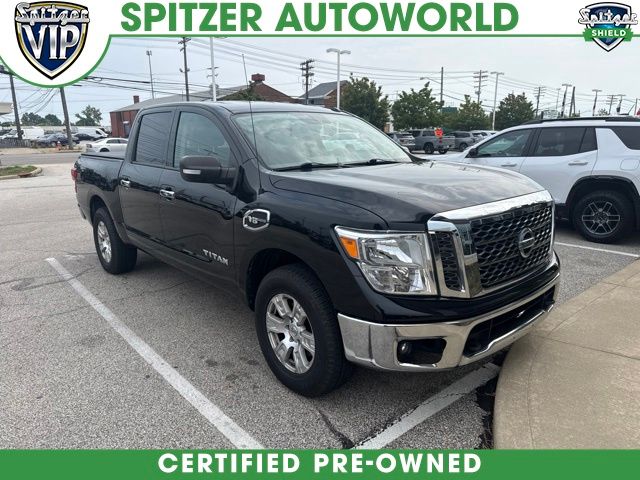 Gray (Magnetic Black) 2017 Nissan Titan Pickup Truck Four-Wheel Drive 7-Speed Automatic