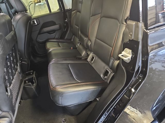 Used 2022 Black Jeep Mojave image 14