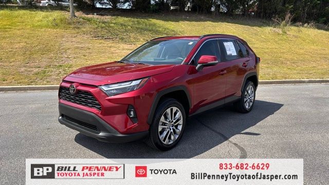 2022 Toyota RAV4 XLE Premium FWD