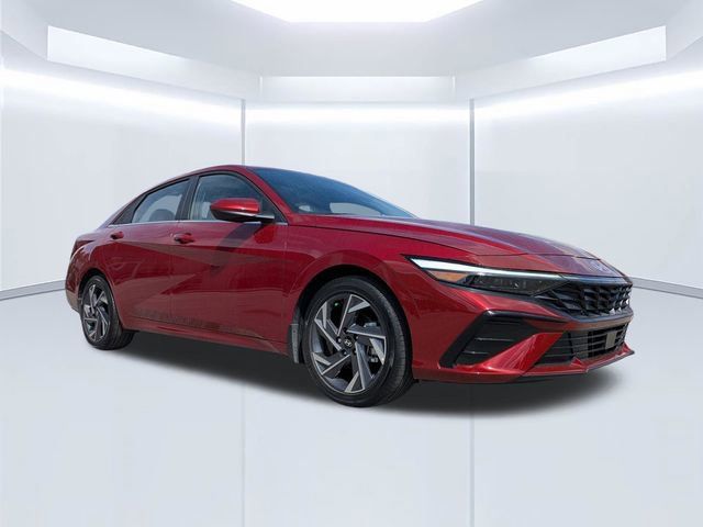 Ultimate Red 2025 Hyundai Elantra SEL Convenience FWD Sedan Front-Wheel Drive Continuously Variable Transmission