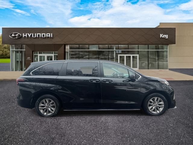 2022 Toyota Sienna