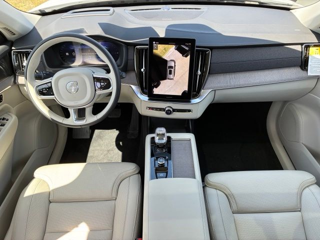 New 2026 Crystal White Pearl Volvo T8 Ultra image 9