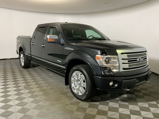 Tuxedo Black Metallic 2013 Ford F-150 Platinum SuperCrew 4WD Pickup Truck Four-Wheel Drive 6-Speed Automatic