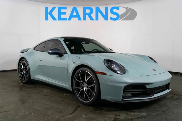 Shade Green Metallic 2025 Porsche 911 Carrera T Coupe RWD Coupe Rear-Wheel Drive 6-Speed Manual