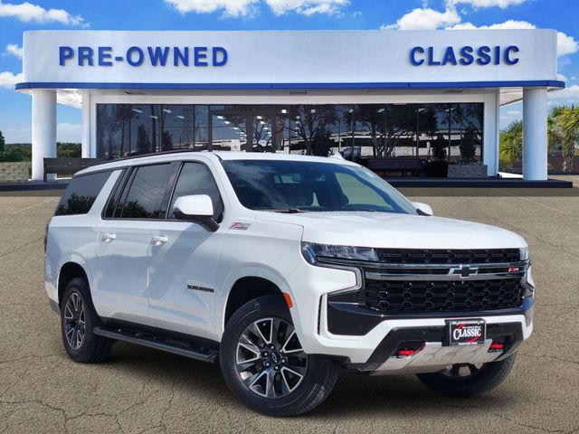 2022 Chevrolet Suburban Z71 White at Cook Ford