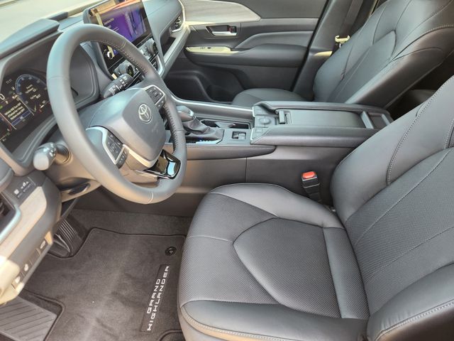2026 Toyota Grand Highlander Limited  at Classic Toyota Galveston