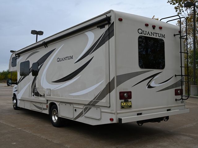 2016 Ford E-450 Cutaway 