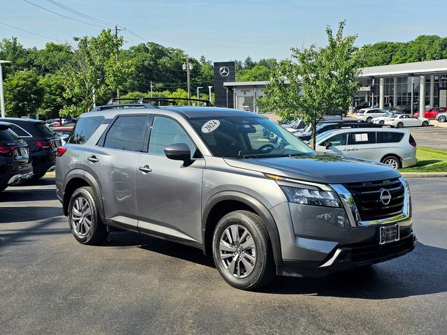 Gray (Gun Metallic) 2024 Nissan Pathfinder SV 4WD SUV / Crossover All-Wheel Drive 9-Speed Automatic