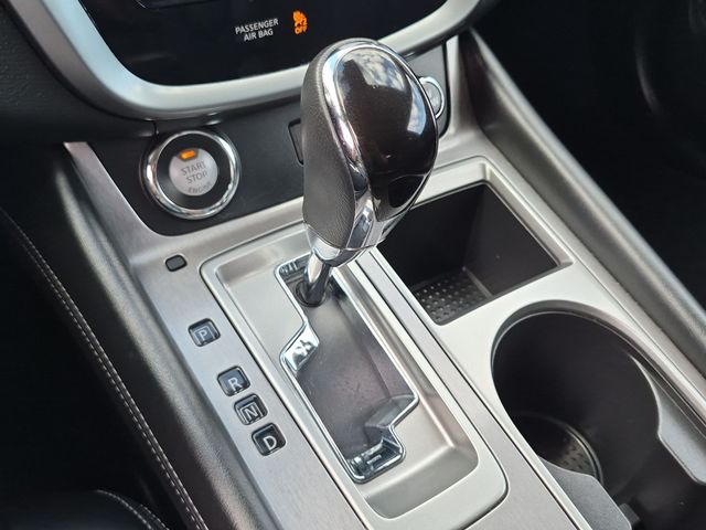 Used 2023 White Nissan SV image 38