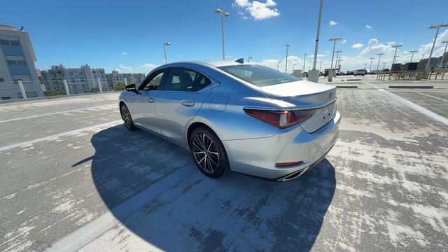 2025 Lexus ES - $46,788