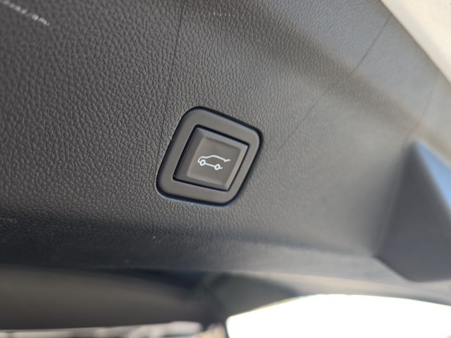 2023 Chevrolet Tahoe LT:B02047A