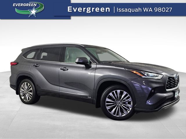 2022 Toyota Highlander Hybrid Platinum AWD