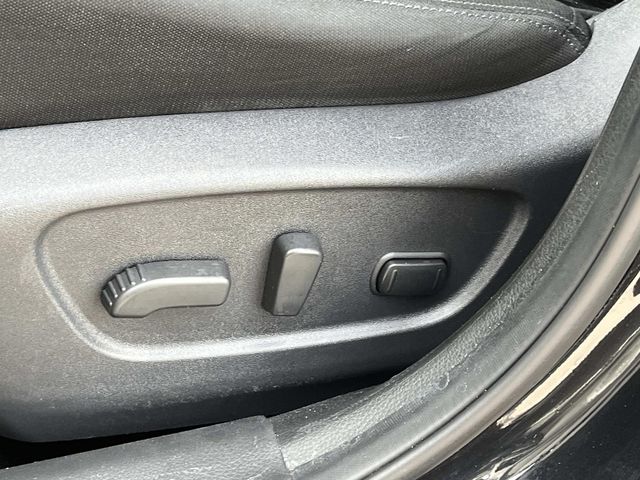 used 2019 Nissan Rogue car, priced at $13,981