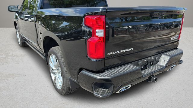 Used 2026 Black Chevrolet High Country image 35