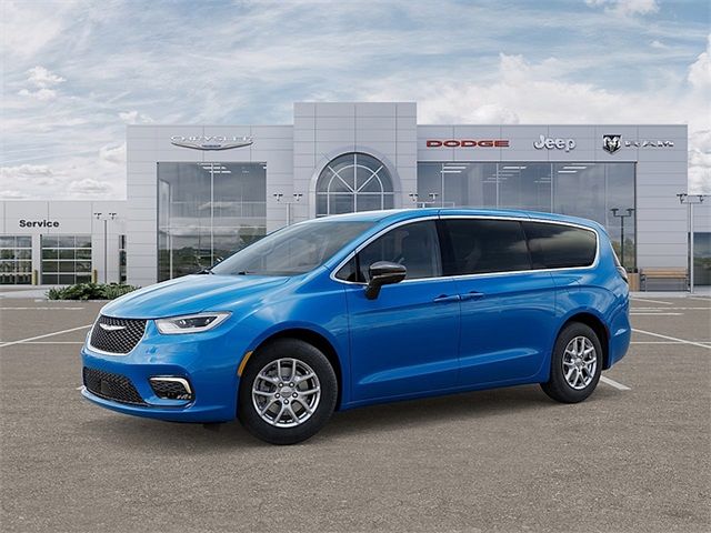 New 2026 Chrysler Pacifica Select For Sale in East Hanover, NJ