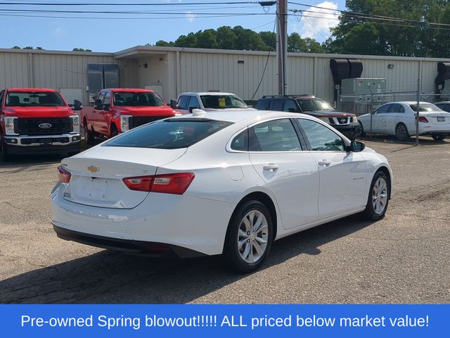 Used 2025 Summit White Chevrolet LT image 13