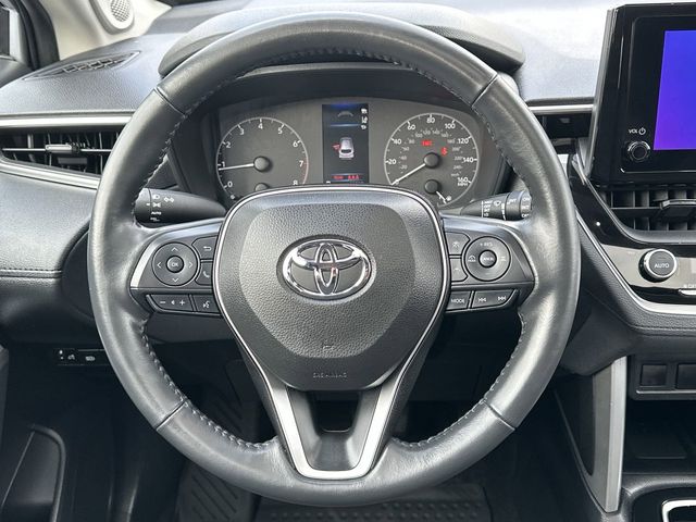 2023 Toyota Corolla Cross LE 8