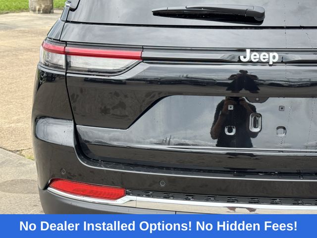 2026 Jeep Grand Cherokee Laredo X - 9