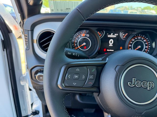 new 2026 Jeep Wrangler car, priced at $46,390