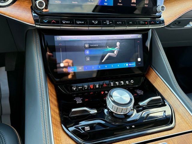 Used 2023 Jeep Grand Wagoneer SUV