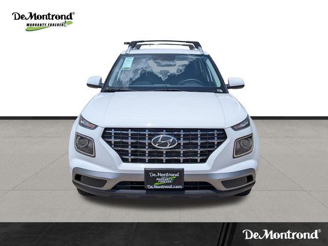 2026 Hyundai Venue SEL White at DeMontrond Gulf Freeway