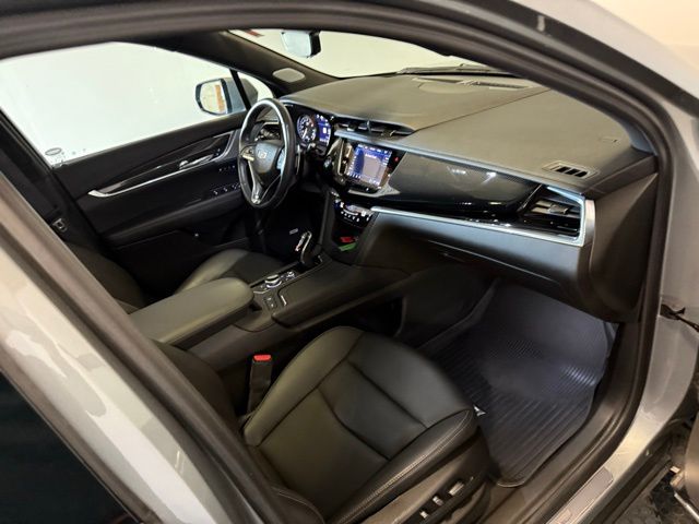 2024 Cadillac XT6 Sport photo