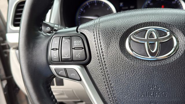 Used 2018 Toyota Highlander SUV