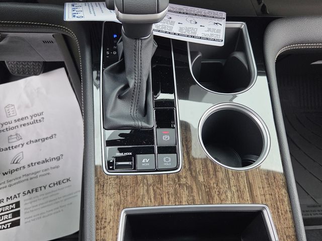 New 2026 Toyota Sienna Van