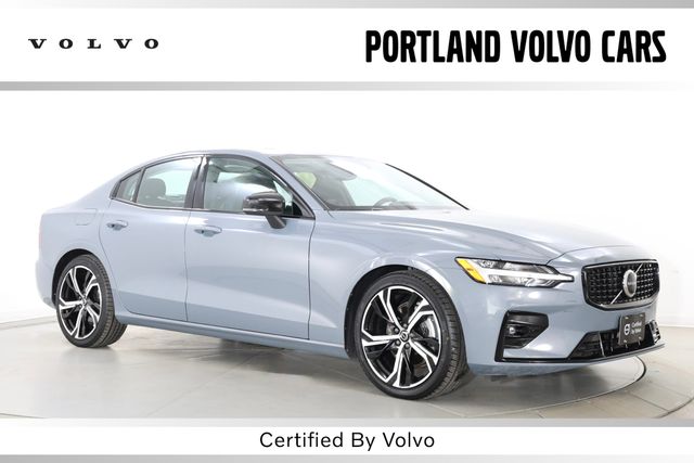 Thunder Gray Metallic 2024 Volvo S60 B5 Core Dark Theme AWD Sedan All-Wheel Drive Automatic