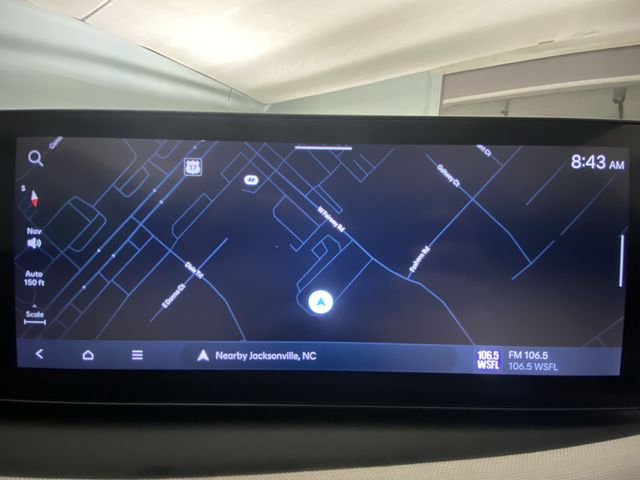 Used 2025 White Hyundai Limited image 18
