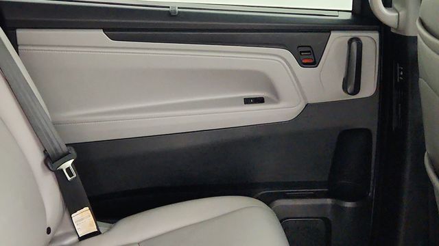2023 Honda Odyssey Touring  at Community Kia