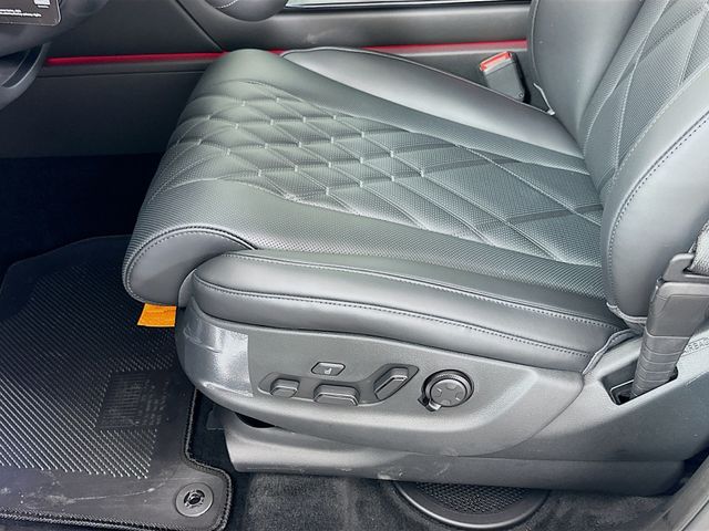 Thumbnail: 2026 Genesis GV80 - 21