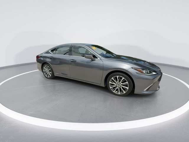 2019 Lexus ES - $23,898