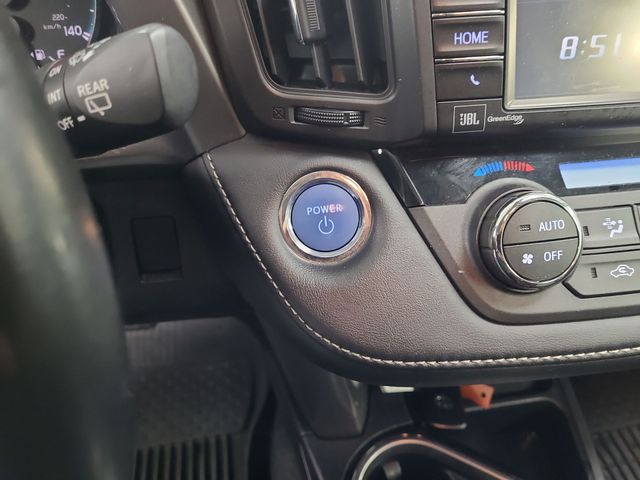 2017 – Toyota – RAV4 Hybrid