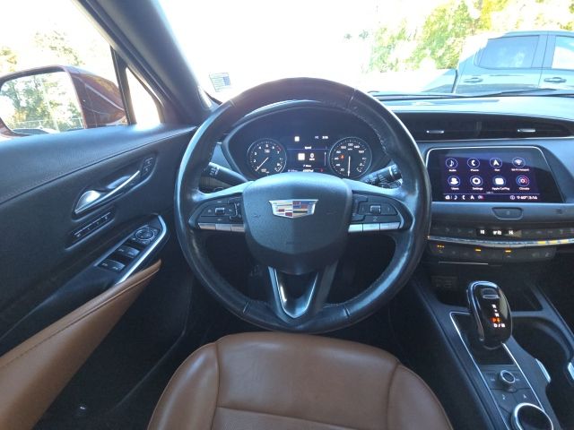2020 Cadillac XT4 Premium Luxury:167340A