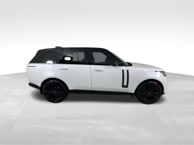 2023 Land Rover Range Rover SE 7