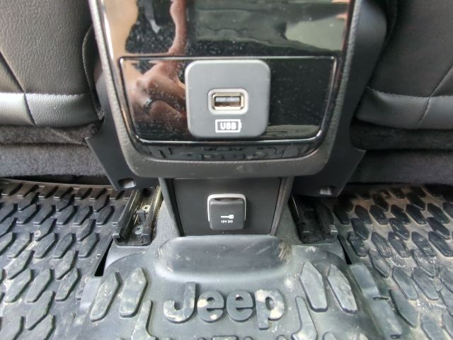 2022 Velvet Red Pearlcoat Jeep Compass High Altitude 4X4 SUV