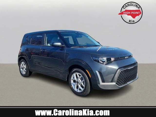2025 Kia Soul LX FWD