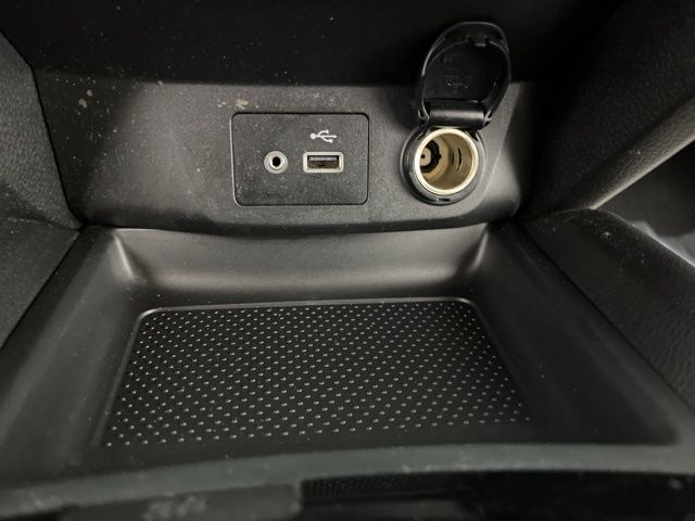 2019 Magnetic Black Pearl Nissan Rogue S FWD SUV