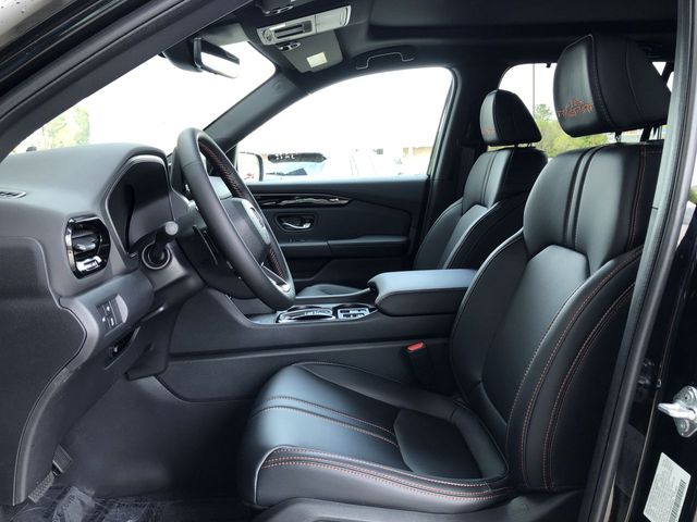 used 2025 Honda Pilot car, priced at $46,798