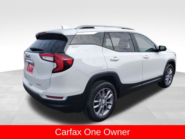 2022 GMC Terrain SLT photo