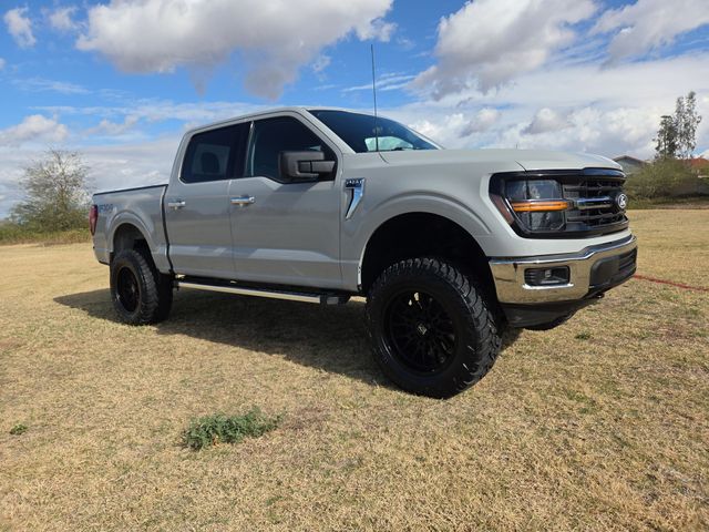 2024 Ford F-150 XLT SuperCrew 4WD