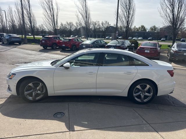 View vehicle photo 6