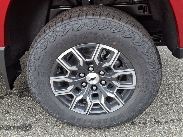 2026 Chevrolet Colorado Z71 - Photo 6