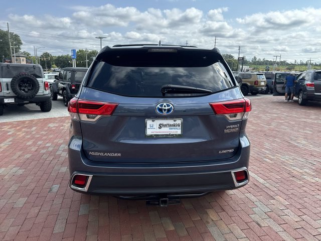 Used 2018 Toyota Highlander Hybrid SUV