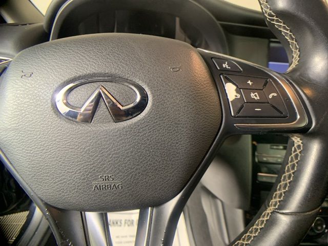 2018 INFINITI QX30 Premium 15