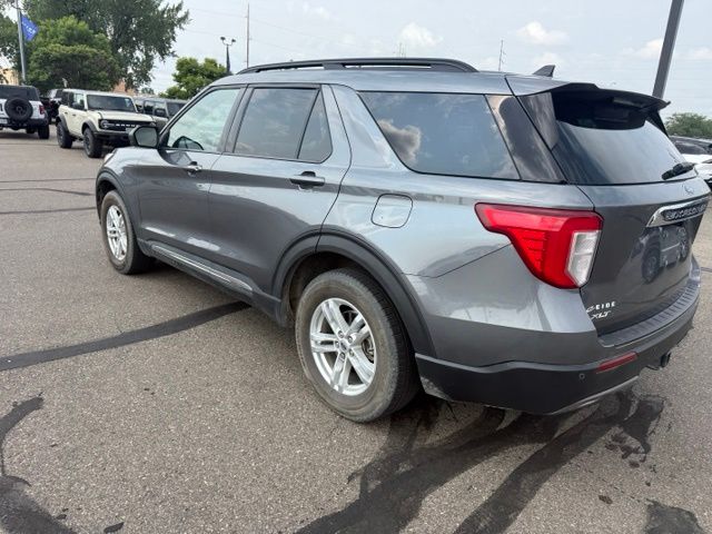 2022 Carbonized Gray Metallic Ford Explorer XLT 4X4 SUV
